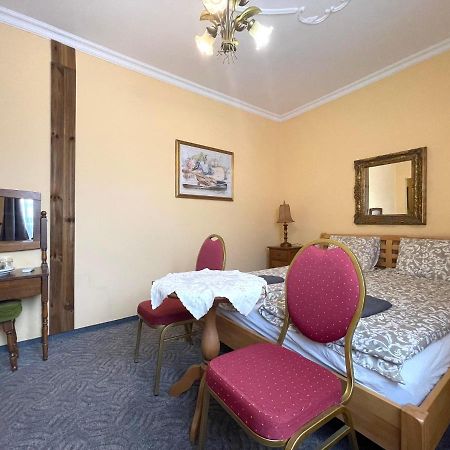 Luxi Romantik Apartments Budapest Esterno foto